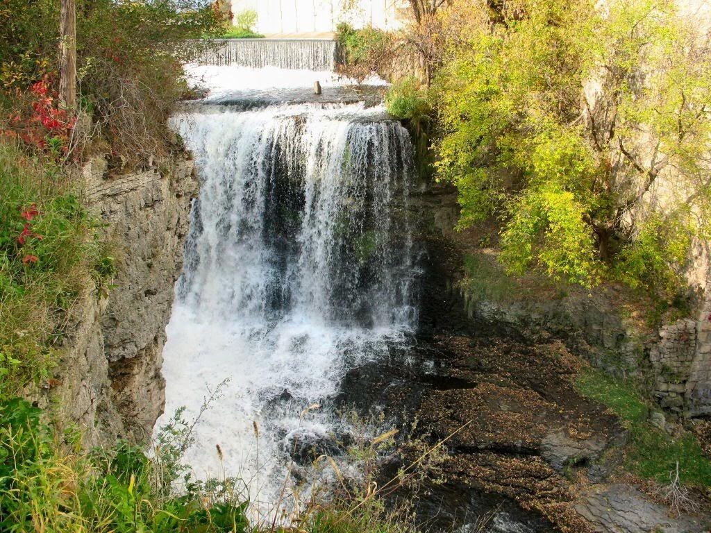 Falls